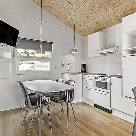 מלון Cozy 6-person In פאבורג